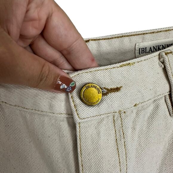 Blank NYC Ivory Painter’s Denim High Rise Crop Straight Jeans Gold Trim Size 28 - Picture 5 of 15